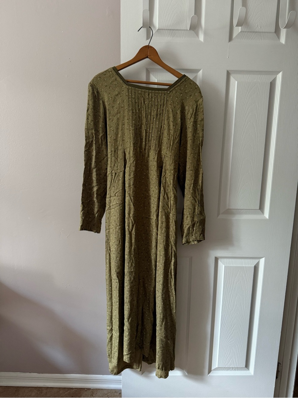 April Cornell Olive Green Textured Long-Sleeve Maxi Dress